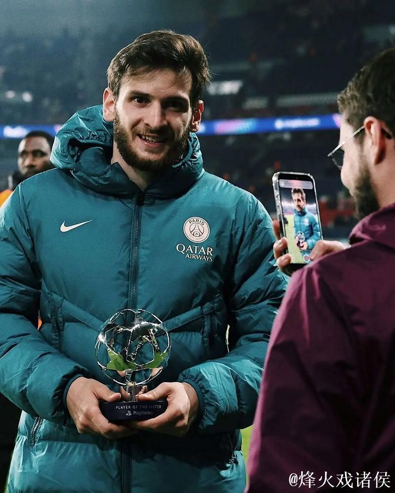 法甲-克瓦拉茨赫利亚梅开二度 巴黎3-1逆转击败欧塞尔 法甲-克瓦拉茨赫利亚梅开二度 巴黎3-1逆转击败欧塞尔